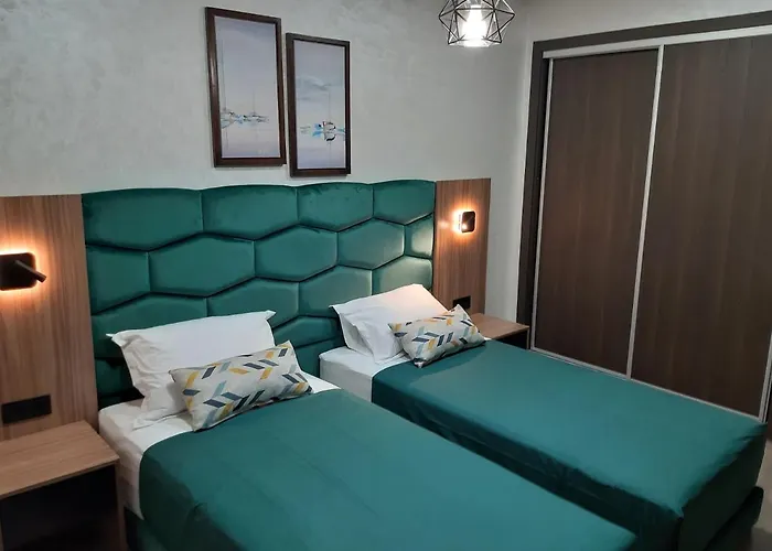 Appartement Pour Familles En Residence Avec Piscine Et Wifi