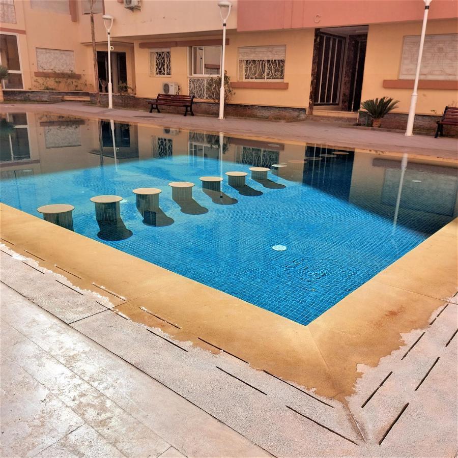 公寓 Pour Familles En Avec Piscine Et Wifi 马拉喀什